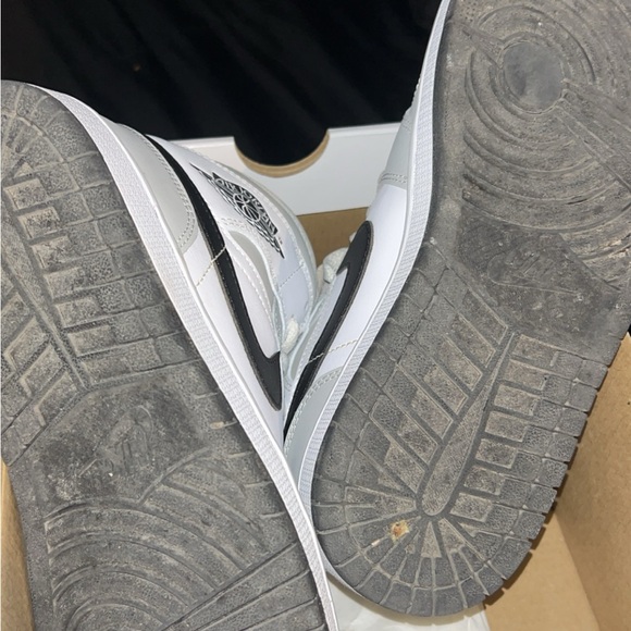 Air Jordan’s Dunk mid - Picture 3 of 4